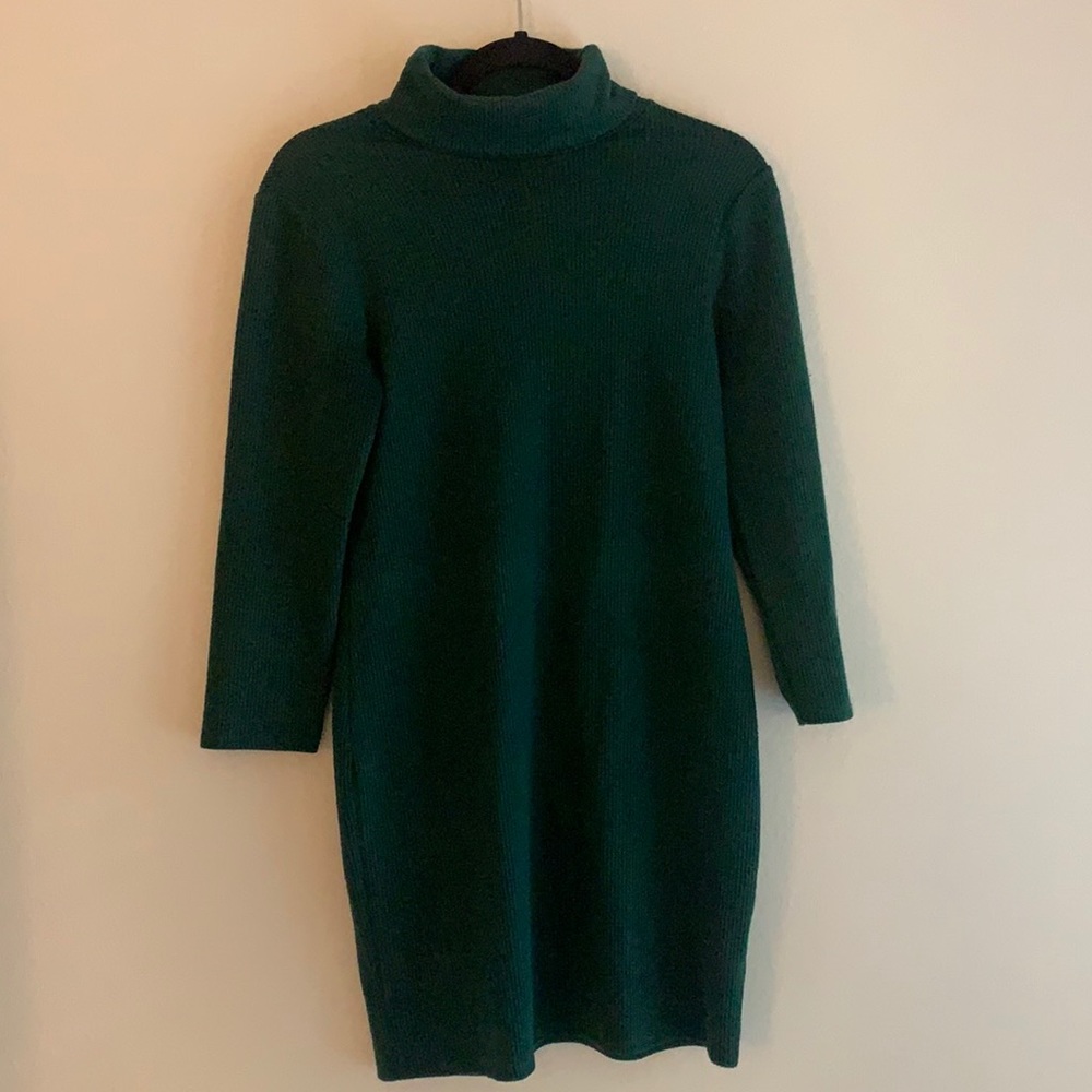 Urban outfitters green ribbed sweater dress